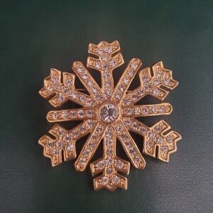 Vintage Monet Brooch Gold Tone Rhinestone Snowflake Signed Fashion‎ Jewelry